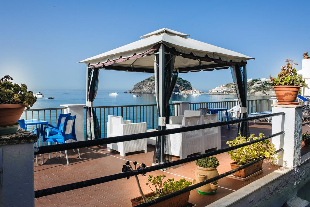 Hotel Regina Del Mare Barano dʼIschia Exterior foto