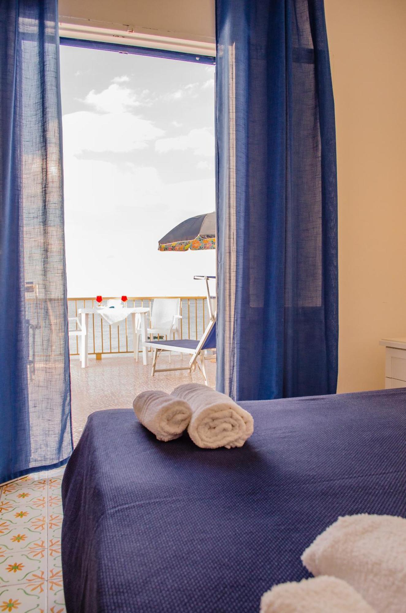 Hotel Regina Del Mare Barano dʼIschia Quarto foto