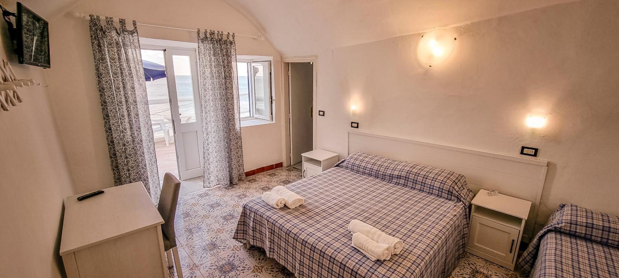 Hotel Regina Del Mare Barano dʼIschia Quarto foto
