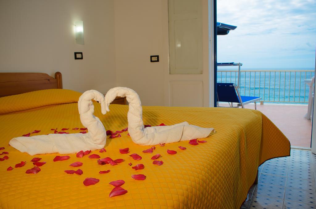 Hotel Regina Del Mare Barano dʼIschia Quarto foto